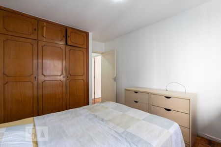 Apartamento à venda com 81m², 2 quartos e 1 vagaQuarto 2