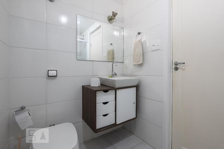 Apartamento à venda com 81m², 2 quartos e 1 vagaBanheiro