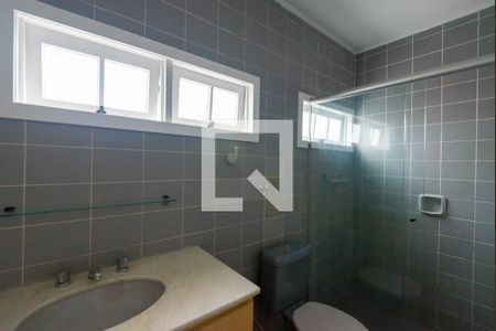 Casa à venda com 264m², 3 quartos e 3 vagasBanheiro