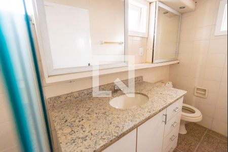 Casa à venda com 264m², 3 quartos e 3 vagasBanheiro da Suíte