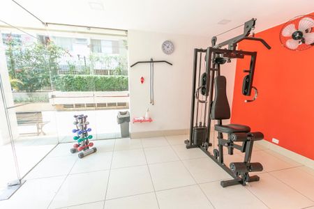 Apartamento para alugar com 65m², 2 quartos e sem vagaÁrea comum - Academia