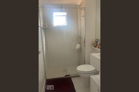 Banheiro de apartamento à venda com 2 quartos, 75m² em Parque Reboucas, São Paulo