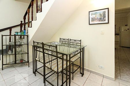 Sala de Jantar de casa à venda com 3 quartos, 180m² em Jardim Record, São Paulo