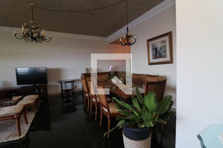 Sala 1 de apartamento para alugar com 4 quartos, 350m² em Cacuia, Rio de Janeiro