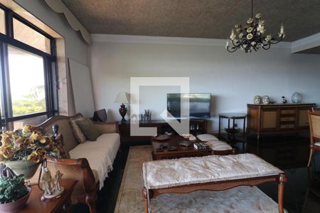 Sala 1 de apartamento para alugar com 4 quartos, 350m² em Cacuia, Rio de Janeiro