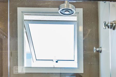 Apartamento para alugar com 83m², 2 quartos e 2 vagas Apartamento para alugar com 83m², 2 quartos e 2 vagasChuveiro