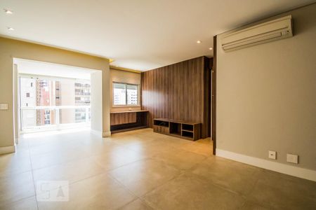 Sala de apartamento para alugar com 2 quartos, 83m² em Cambuí, Campinas