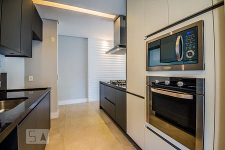 Apartamento para alugar com 83m², 2 quartos e 2 vagas Apartamento para alugar com 83m², 2 quartos e 2 vagasCozinha