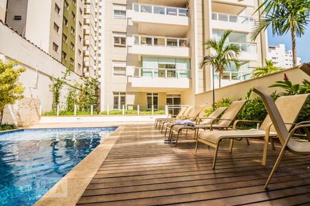 Apartamento para alugar com 83m², 2 quartos e 2 vagas Apartamento para alugar com 83m², 2 quartos e 2 vagasÁrea comum - Piscina