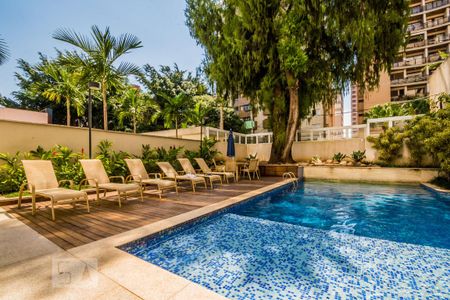 Apartamento para alugar com 83m², 2 quartos e 2 vagas Apartamento para alugar com 83m², 2 quartos e 2 vagasÁrea comum - Piscina