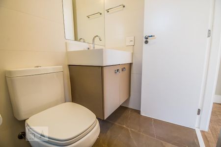 Apartamento para alugar com 83m², 2 quartos e 2 vagas Apartamento para alugar com 83m², 2 quartos e 2 vagasBanheiro da Suíte