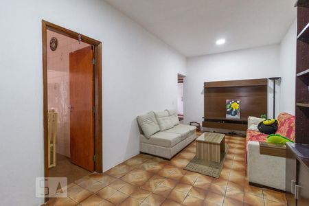 Casa para alugar com 250m², 5 quartos e 3 vagasSala