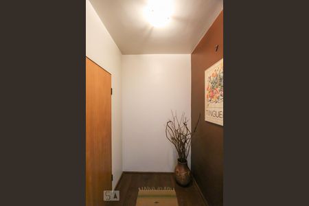 Apartamento à venda com 200m², 4 quartos e 3 vagasHall de entrada