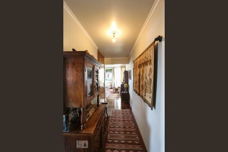 Apartamento à venda com 200m², 4 quartos e 3 vagasCorredor