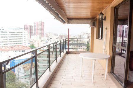 Apartamento à venda com 133m², 3 quartos e 2 vagasVaranda