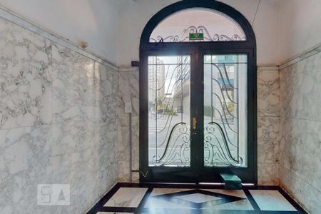 Apartamento à venda com 91m², 2 quartos e 1 vagaEntrada do prédio