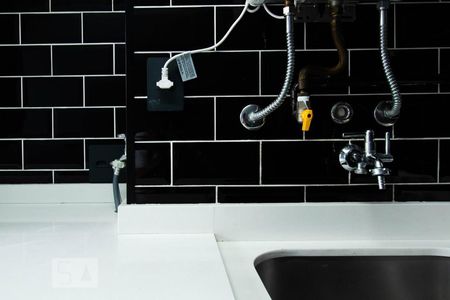 Apartamento à venda com 74m², 2 quartos e 2 vagasÁrea de serviço