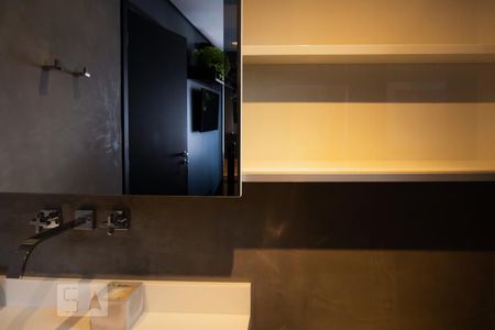 Apartamento à venda com 74m², 2 quartos e 2 vagasBanheiro da suíte