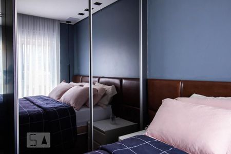 Apartamento à venda com 74m², 2 quartos e 2 vagasSuíte