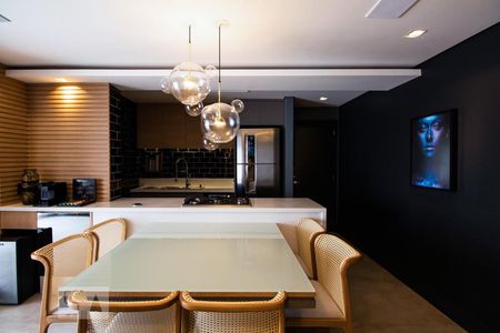 Apartamento à venda com 74m², 2 quartos e 2 vagasCozinha