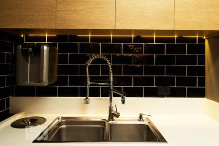 Apartamento à venda com 74m², 2 quartos e 2 vagasCozinha