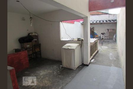 Casa à venda com 335m², 5 quartos e 8 vagas Casa à venda com 335m², 5 quartos e 8 vagasÁrea de Serviço