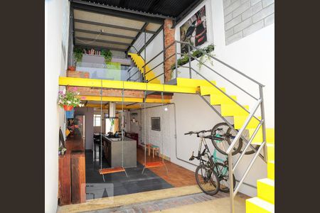 Casa à venda com 120m², 2 quartos e 1 vagaSala