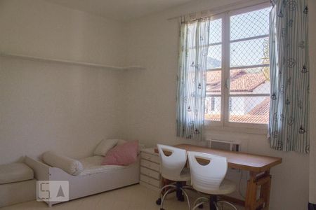 Casa de condomínio para alugar com 1000m², 6 quartos e 4 vagas Casa de condomínio para alugar com 1000m², 6 quartos e 4 vagasQuarto 2