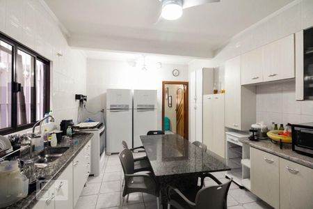 Cozinha  de casa à venda com 3 quartos, 120m² em Vila Bela, São Paulo