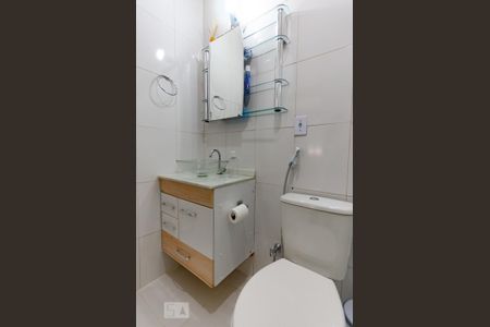 Apartamento à venda com 78m², 2 quartos e sem vaga Apartamento à venda com 78m², 2 quartos e sem vagaDetalhe banheiro