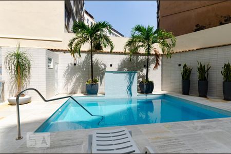Apartamento à venda com 78m², 2 quartos e sem vaga Apartamento à venda com 78m², 2 quartos e sem vagaÁrea comum - Piscina