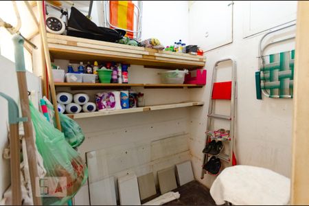 Apartamento à venda com 78m², 2 quartos e sem vaga Apartamento à venda com 78m², 2 quartos e sem vagaQuarto de Serviço