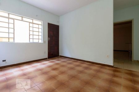 Casa à venda com 120m², 4 quartos e 3 vagasSala 