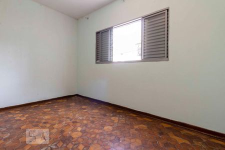 Casa à venda com 120m², 4 quartos e 3 vagasQuarto 2