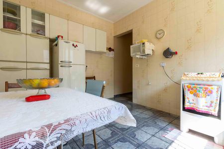 Casa à venda com 120m², 4 quartos e 3 vagasCozinha