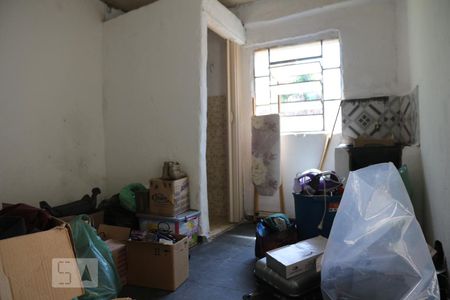 Quarto-sala de casa para alugar com 1 quarto, 30m² em Vila Santa Branca (venda Nova), Belo Horizonte