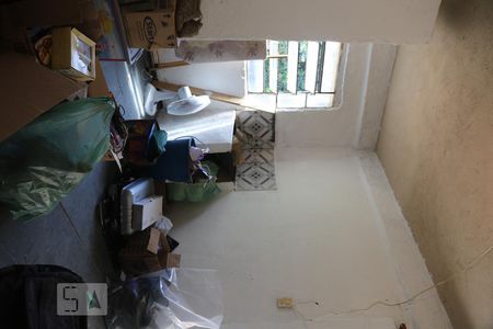 Quarto-sala de casa para alugar com 1 quarto, 30m² em Vila Santa Branca (venda Nova), Belo Horizonte