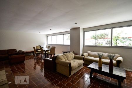 Apartamento para alugar com 44m², 1 quarto e 1 vagaSalão de festas
