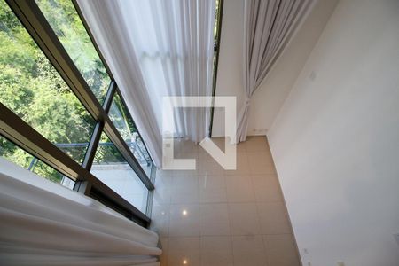 Sala de apartamento para alugar com 1 quarto, 60m² em Jardim Fonte do Morumbi, São Paulo