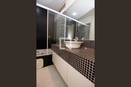 Apartamento para alugar com 60m², 1 quarto e 2 vagasBanheiro da Suíte