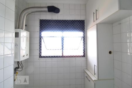 Apartamento para alugar com 75m², 2 quartos e 1 vagaÁrea serviço