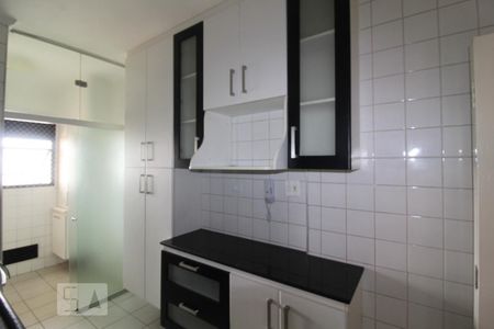 Apartamento para alugar com 75m², 2 quartos e 1 vagaCozinha