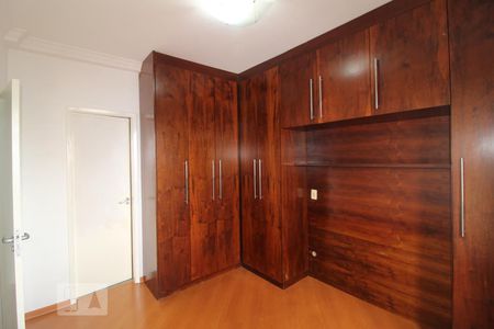 Apartamento para alugar com 75m², 2 quartos e 1 vagaQuarto 1 suite