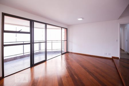 Apartamento à venda com 155m², 4 quartos e 3 vagasSala