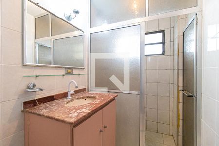 Banheiro de apartamento à venda com 1 quarto, 31m² em Vila Buarque, São Paulo
