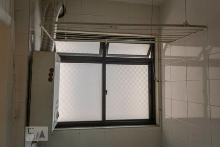 Apartamento à venda com 96m², 3 quartos e 2 vagasLavanderia