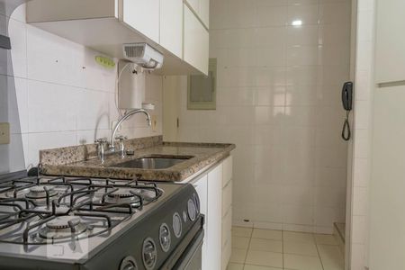 Apartamento à venda com 96m², 3 quartos e 2 vagasCozinha