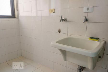 Apartamento à venda com 96m², 3 quartos e 2 vagasLavanderia