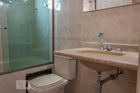 Apartamento à venda com 96m², 3 quartos e 2 vagasBanheiro da Suíte