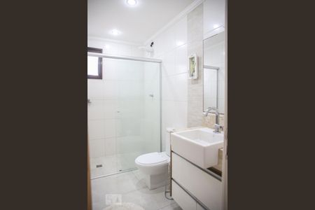 Banheiro de apartamento para alugar com 2 quartos, 80m² em Santa Paula, São Caetano do Sul